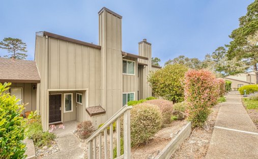 Condo in Pacific Grove, California, United States 1