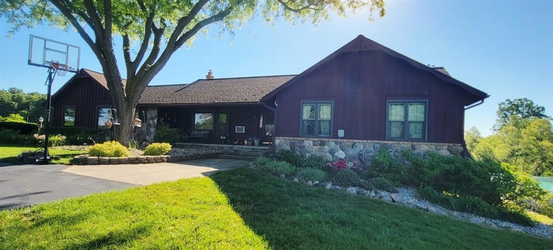 House in Saline, Michigan, United States 1 - 18524613