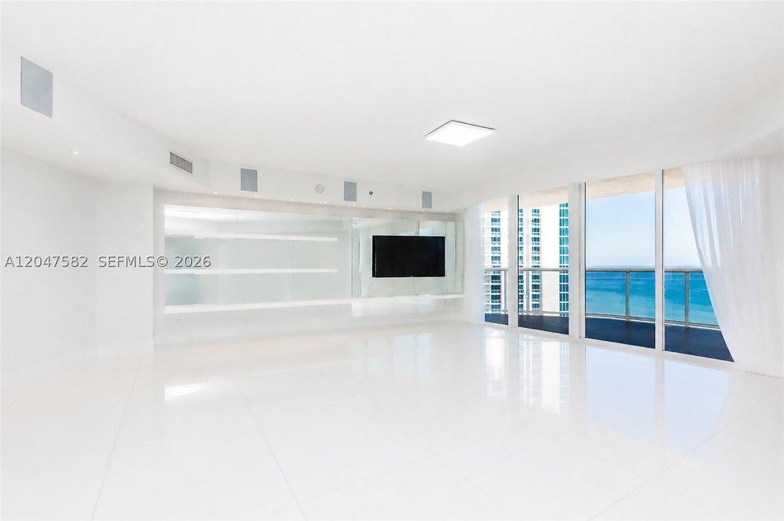 Condo in Golden Beach, Florida, United States 5 - 18332866