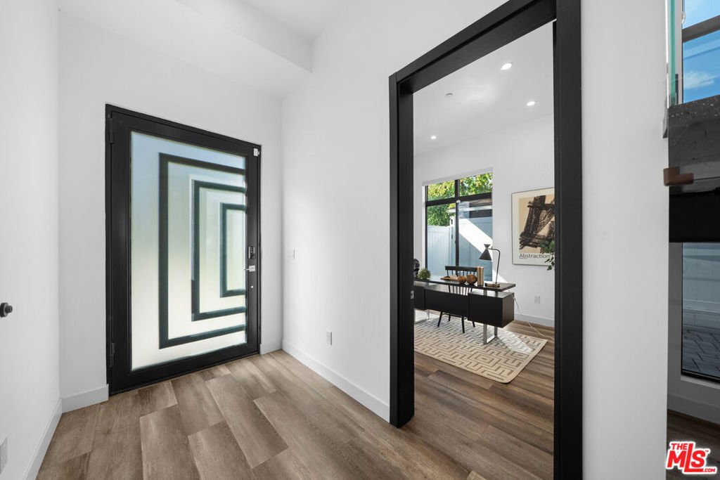 House in Los Angeles, California, United States 3 - 18524478