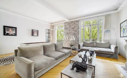 Apartment in Porte Dauphine, Paris 16e Arrondissement, Paris 1