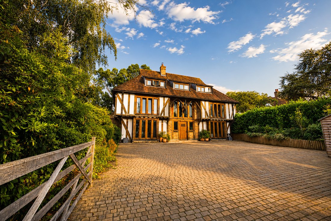 House in High Beech, Loughton, England 1 - 18524547