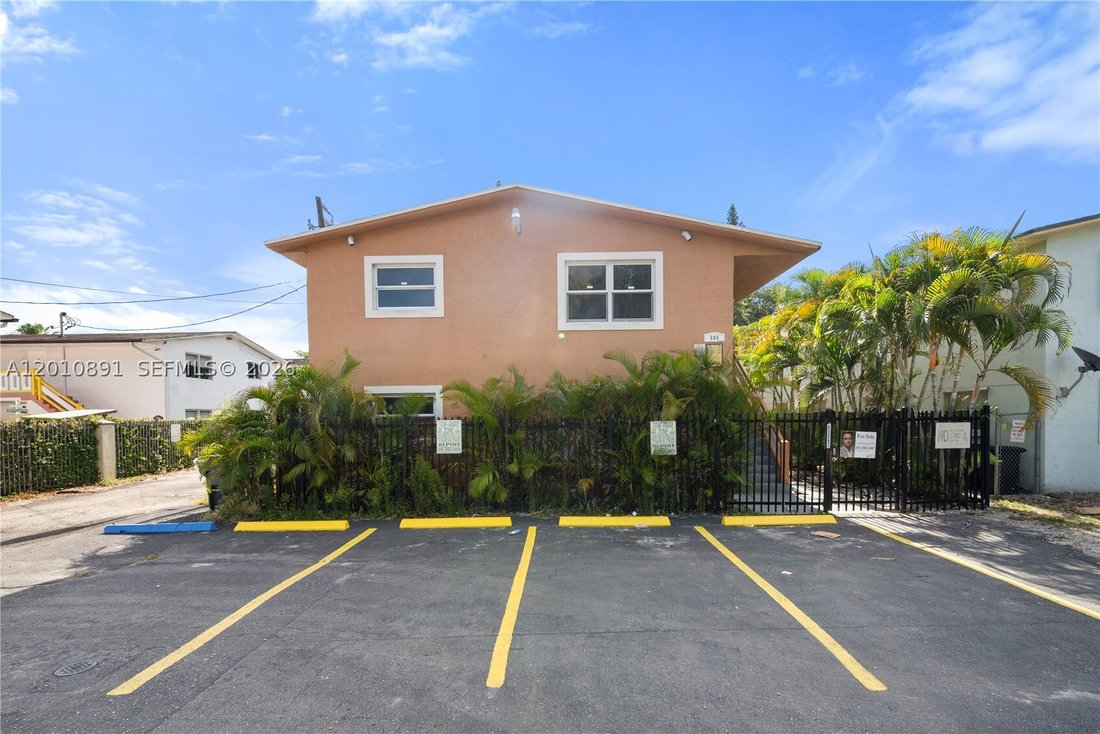 Fort Lauderdale, Florida, United States 1 - 18524711