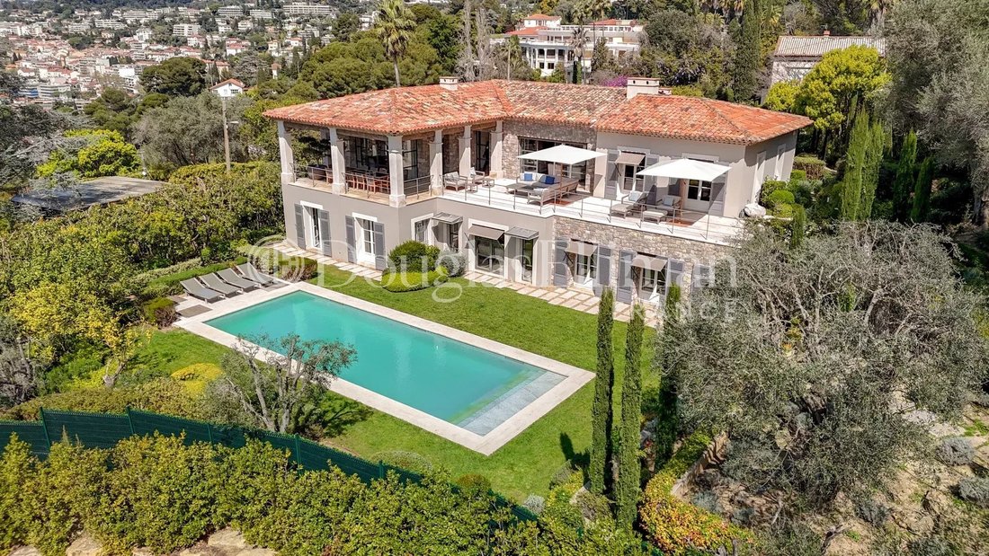 Villa in Cannes, Provence-Alpes-Côte d'Azur, France 2 - 18524497