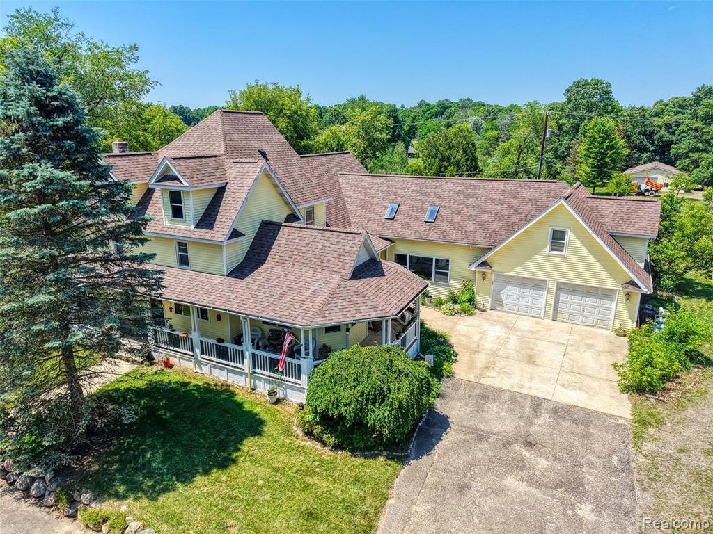 House in Township of Hamburg, Michigan, United States 2 - 18416191