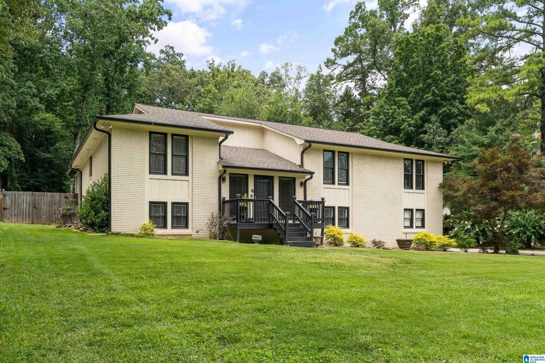 House in Hoover, Alabama, United States 1 - 18505436