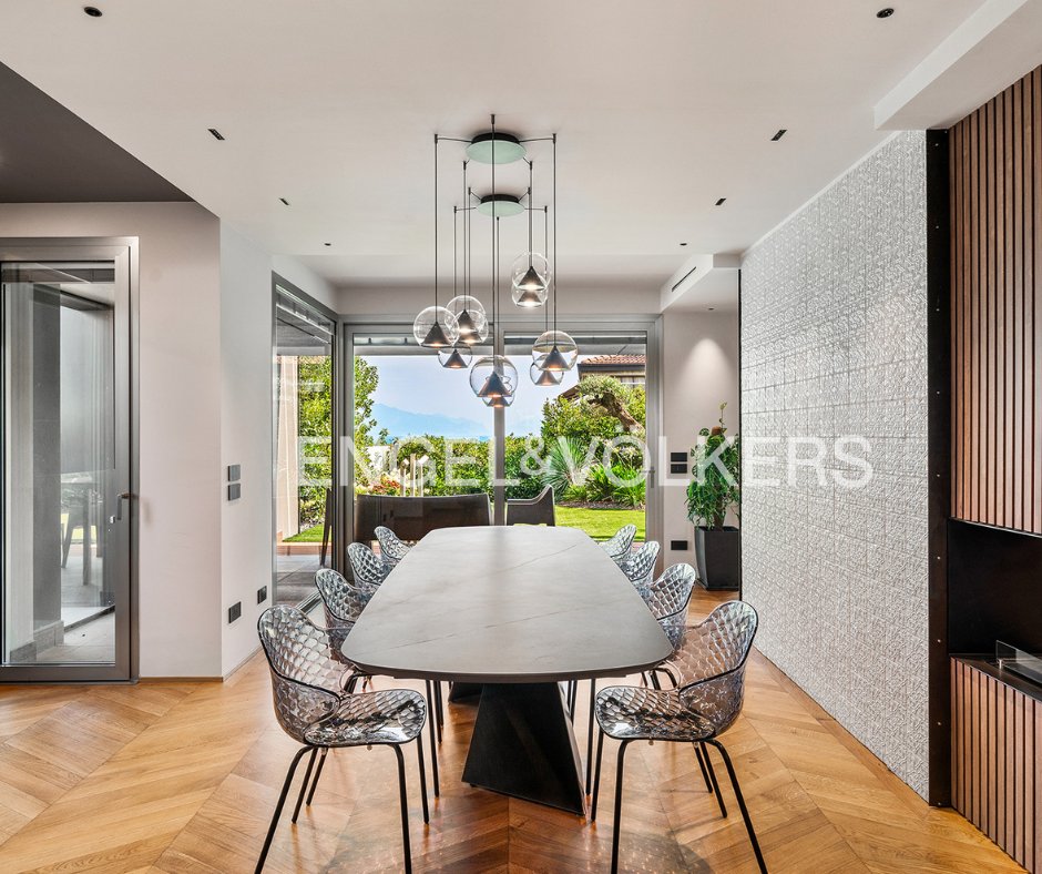 Apartment in Desenzano Centro, Desenzano del Garda, Lombardy 2 - 18523949