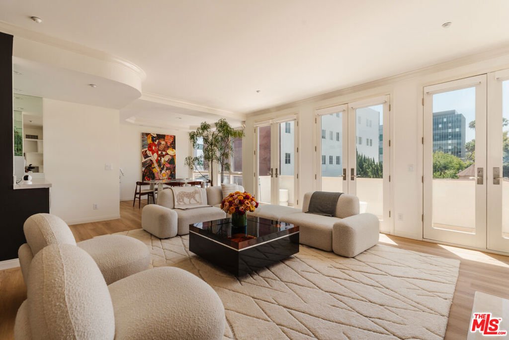 Condo in Beverly Hills, California, United States 1 - 18524398