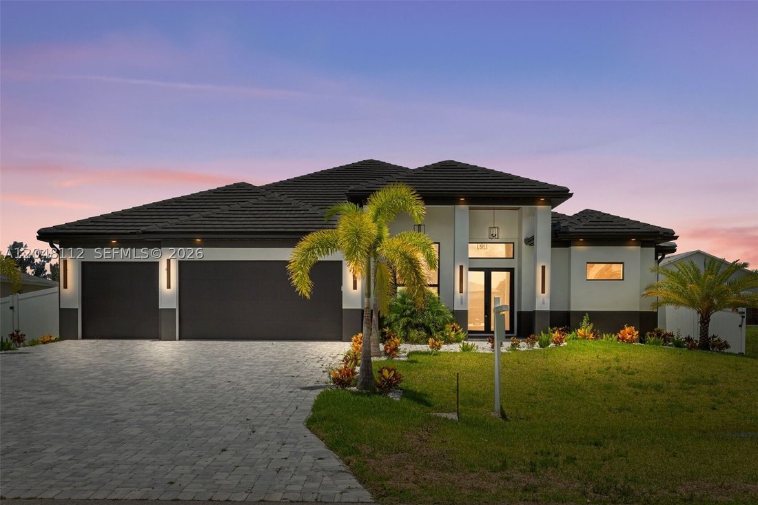 House in Cape Coral, Florida, United States 2 - 18524697