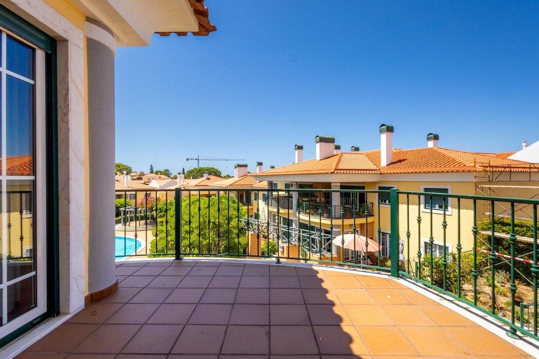 Apartment in Estoril, Cascais e Estoril, Lisbon 3 - 18524291