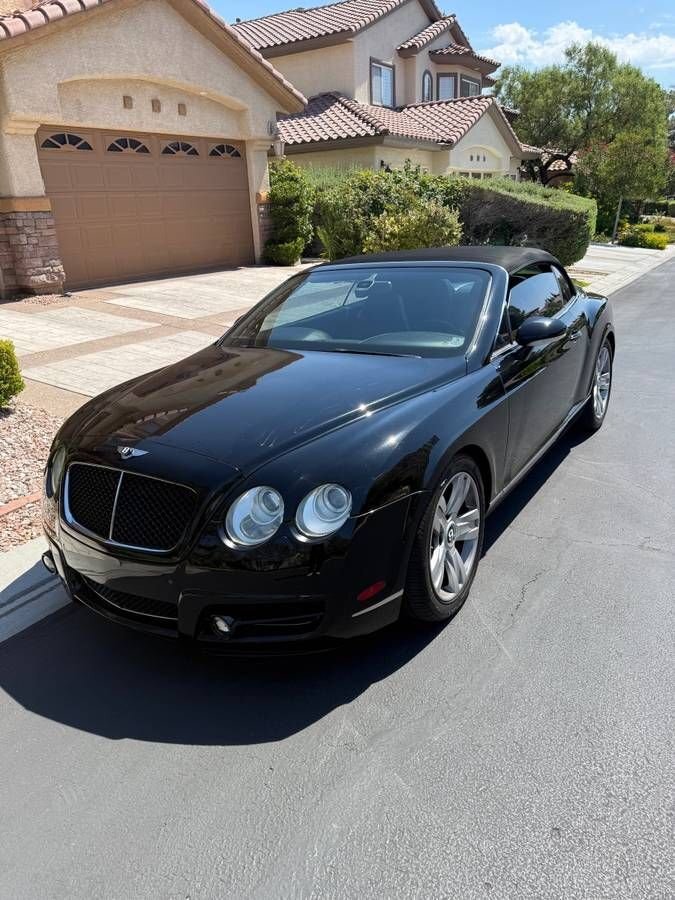 Cabriolet in Glendale, United States 1 - 18524511