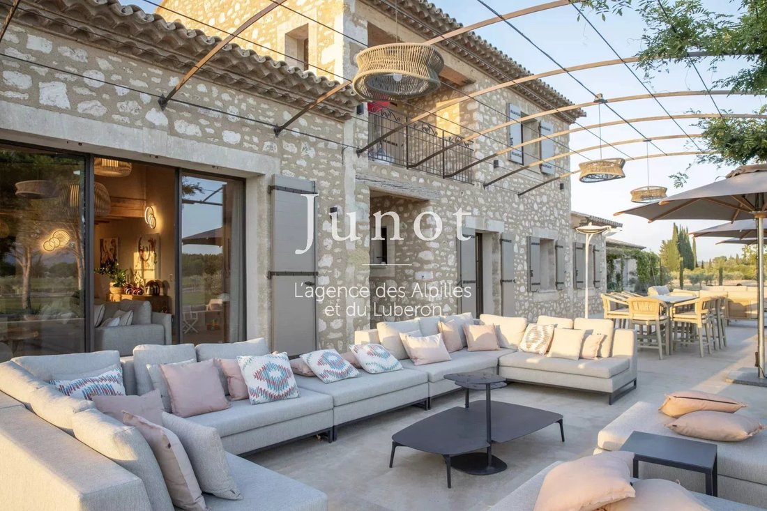 Country House in Maillane, Provence-Alpes-Côte d'Azur, France 5 - 15094781