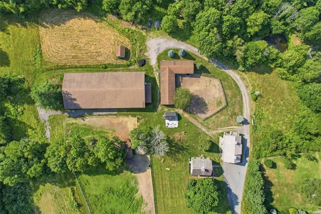 House in Cranston, Rhode Island, United States 2 - 18524088