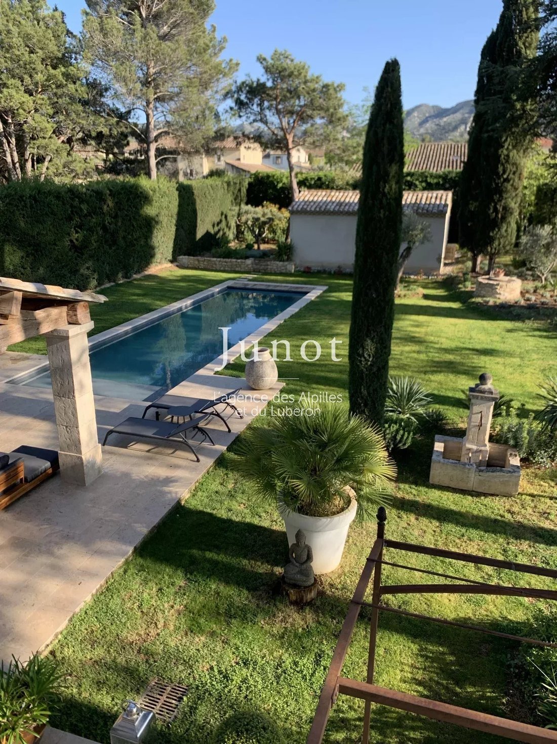 House in Eygalières, Provence-Alpes-Côte d'Azur, France 2 - 13686800