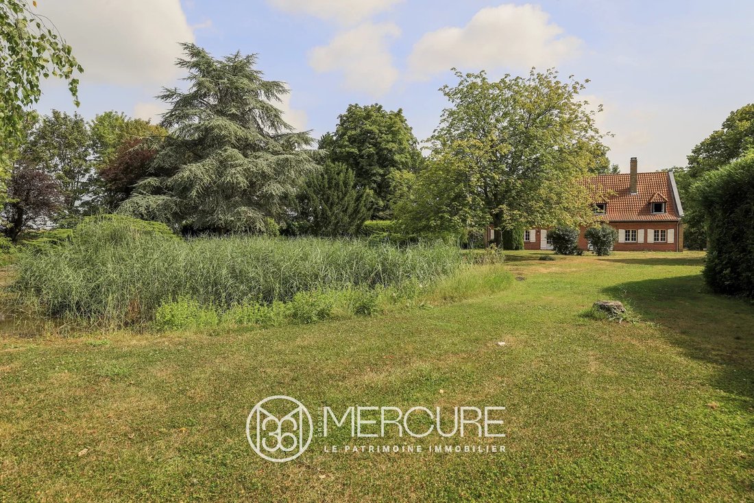 Townhouse in Coudekerque-Village, Teteghem-Coudekerque-Village, France 3 - 18249066