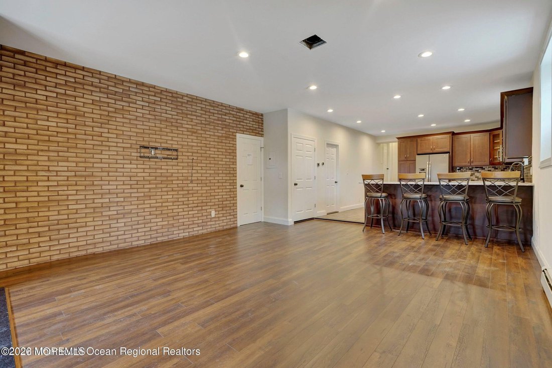 House in Linden, New Jersey, United States 4 - 18523932