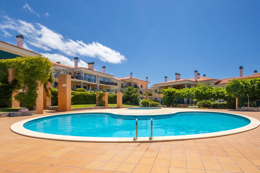 Apartment in Estoril, Cascais e Estoril, Lisbon 2 - 18524291
