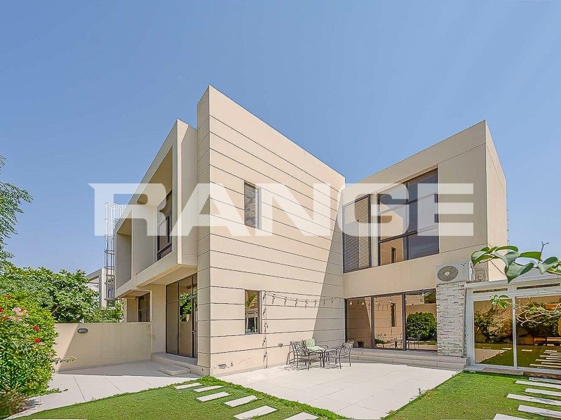 Townhouse in Damac Hills, Dubai, United Arab Emirates 2 - 18524639