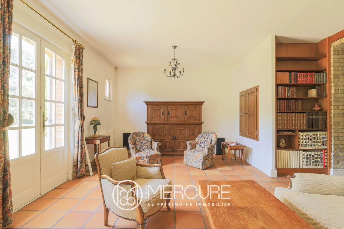 Townhouse in Coudekerque-Village, Teteghem-Coudekerque-Village, France 5 - 18249066
