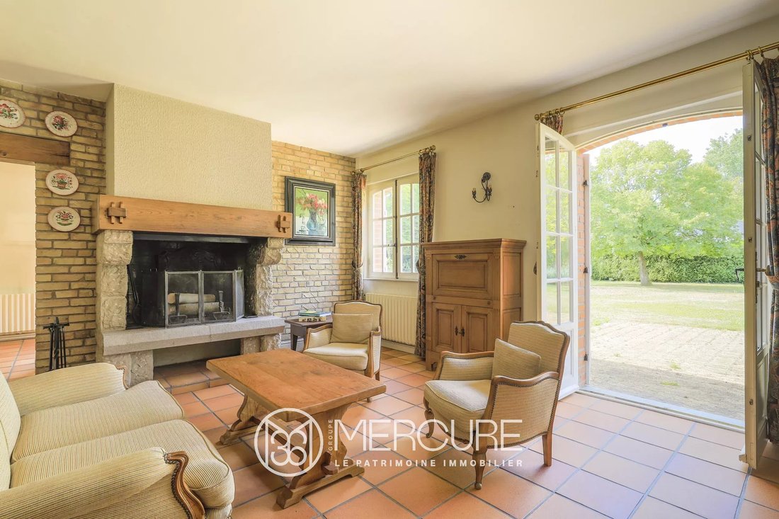 Townhouse in Coudekerque-Village, Teteghem-Coudekerque-Village, France 4 - 18249066