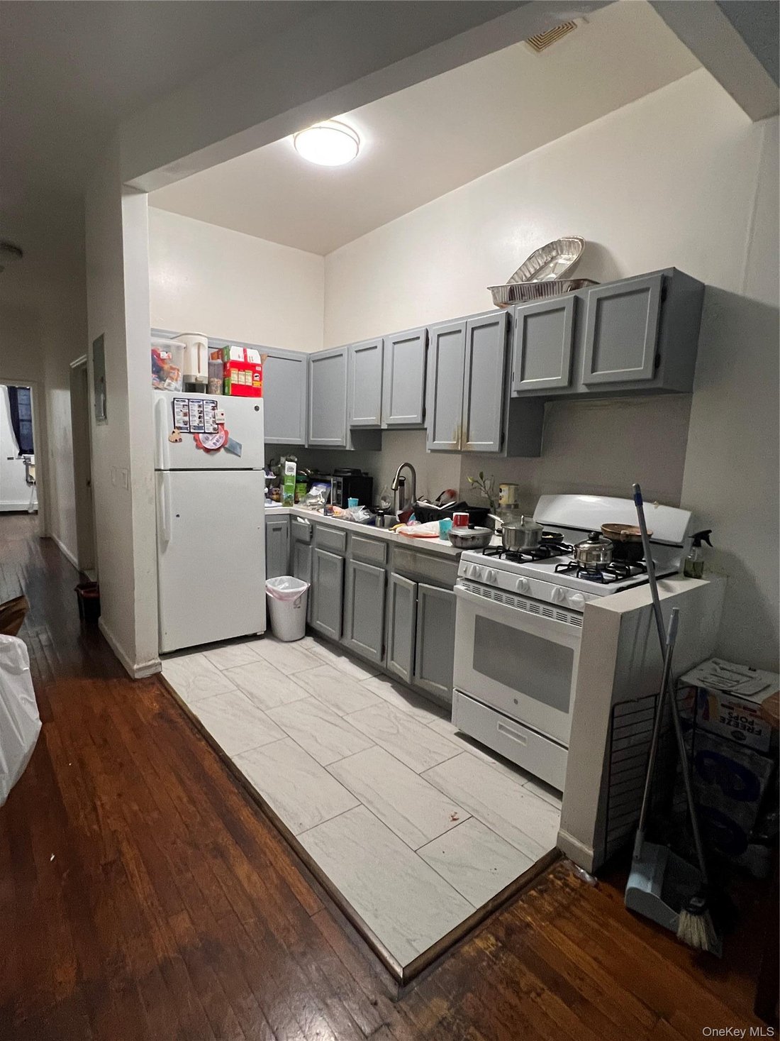 Land in New York, New York, United States 4 - 18524535