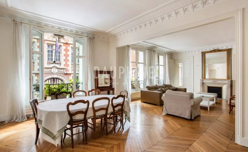 Apartment in Odéon, Paris 6e Arrondissement, Paris 1
