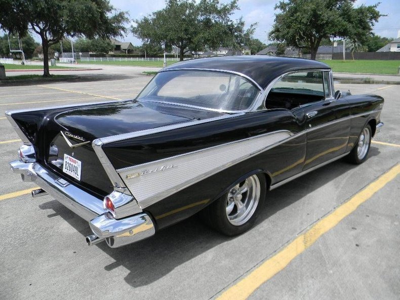 Coupe in Glendale, United States 4 - 18524510