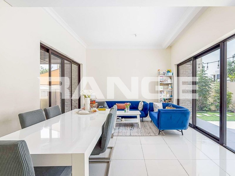Townhouse in Damac Hills, Dubai, United Arab Emirates 4 - 18524639