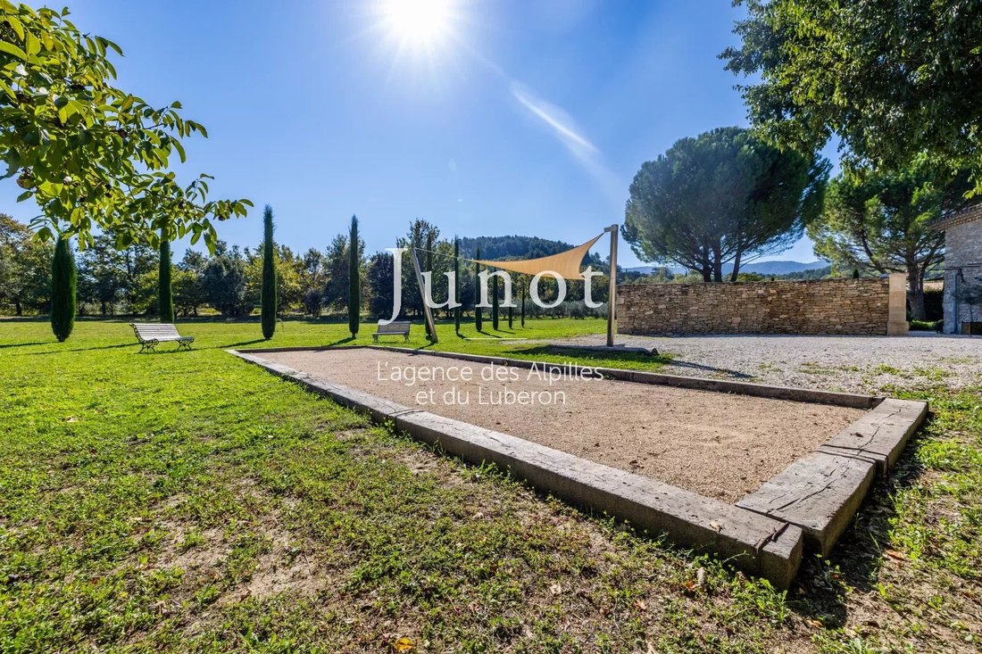 Country House in Ménerbes, Provence-Alpes-Côte d'Azur, France 5 - 13686699