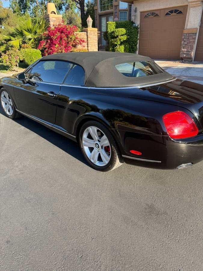 Cabriolet in Glendale, United States 2 - 18524511