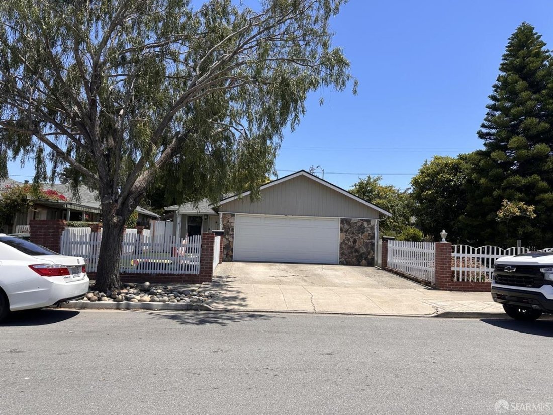 Apartment in Belmont, California, United States 1 - 18524567