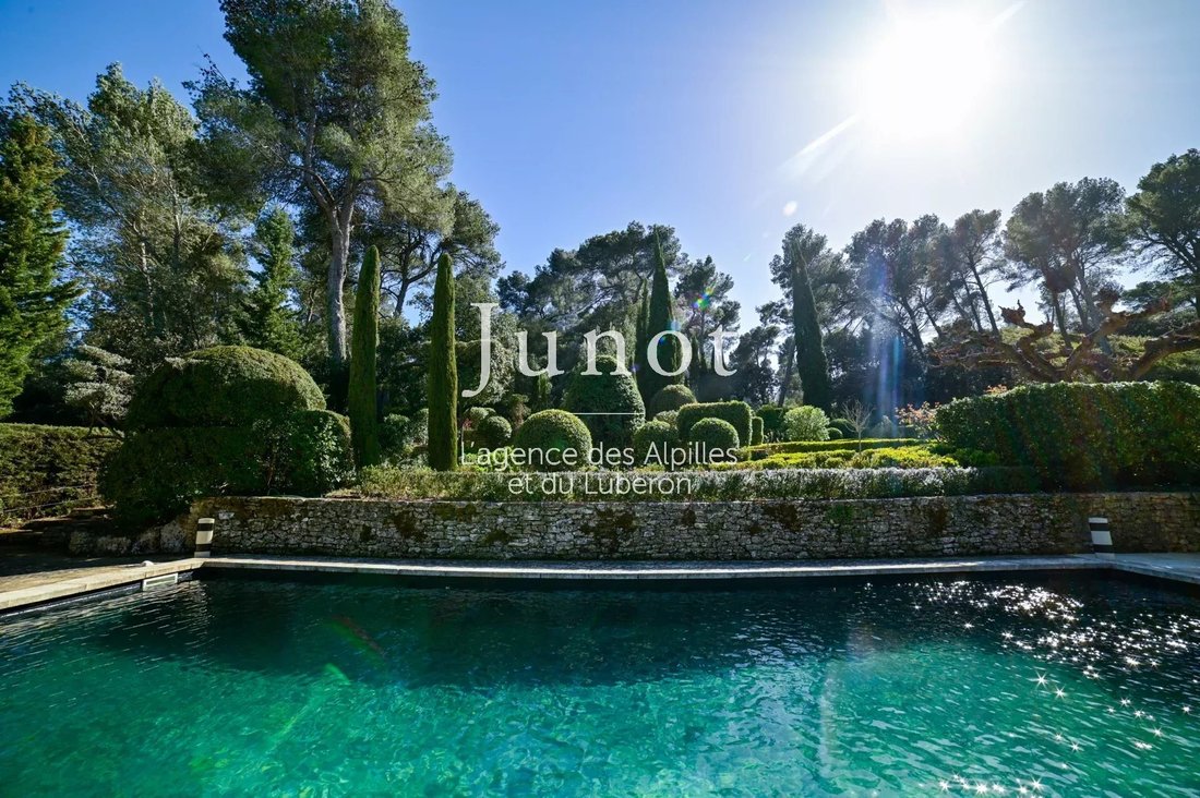 Country House in Saint-Rémy-de-Provence, Provence-Alpes-Côte d'Azur, France 5 - 13686778