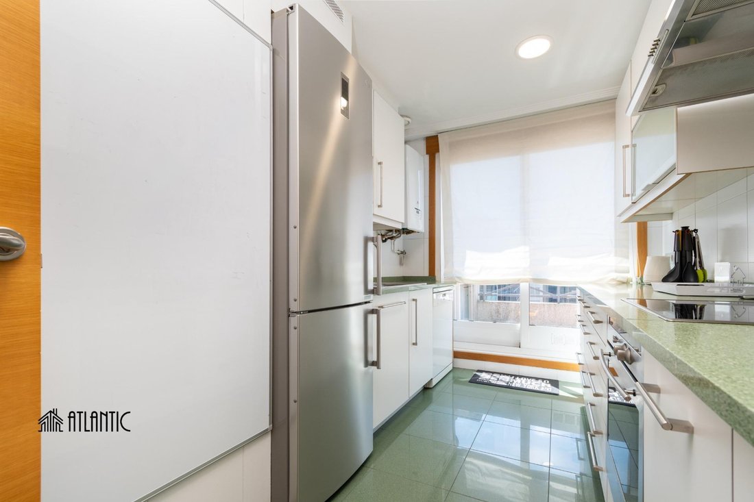 Penthouse in Vigo (District), Vigo, Spain 5 - 18524569