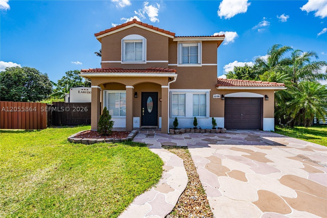 House in Miami, Florida, United States 1 - 18524704