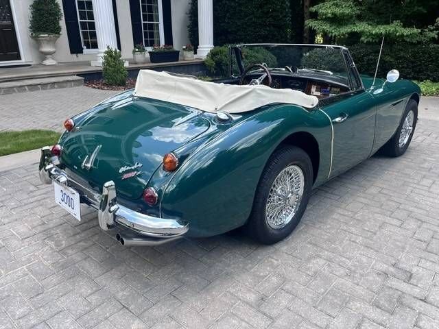 Cabriolet in Glendale, United States 3 - 18524513
