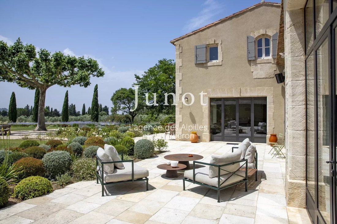 Country House in Eygalières, Provence-Alpes-Côte d'Azur, France 5 - 15797005