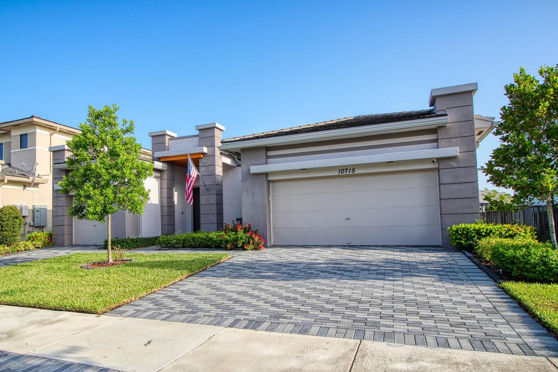 House in Parkland, Florida, United States 3 - 18524650