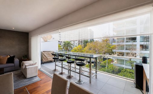 Apartment in Lima, Belarus 1