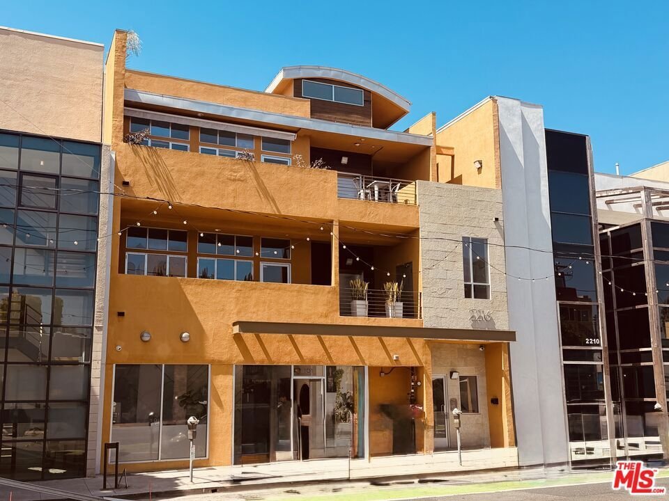Santa Monica, California, United States 1 - 18524396