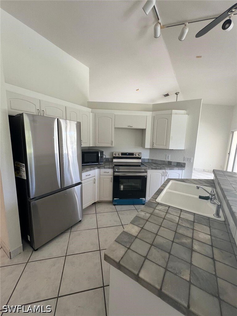 House in Naples, Florida, United States 4 - 18524161