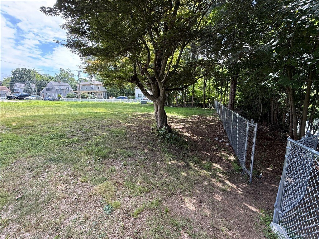 House in Griswold, Connecticut, United States 4 - 18524032