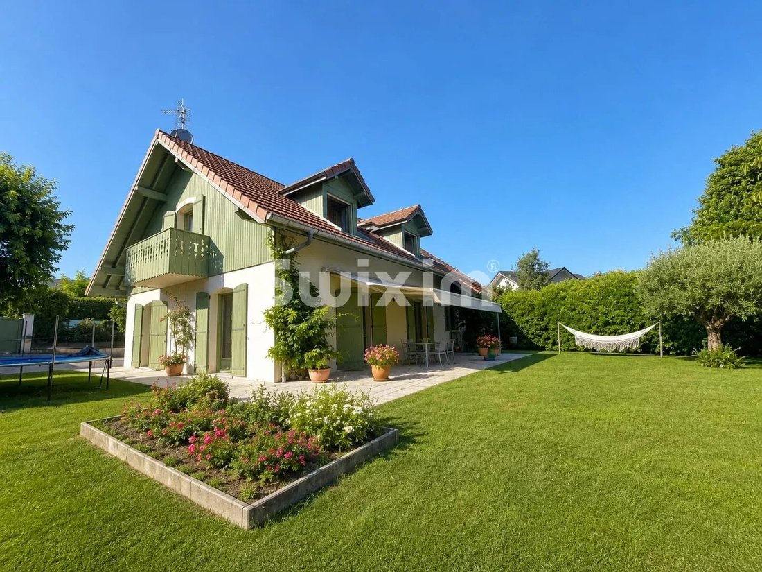 Casa a Cessy, Auvergne-Rodano-Alpi, Francia 1 - 18524558