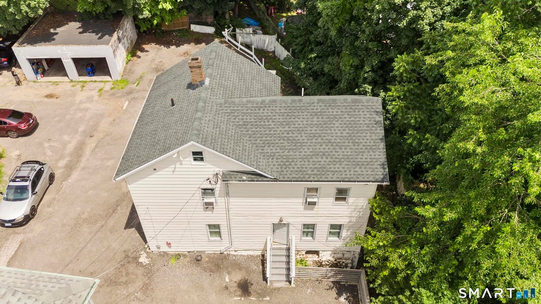 Waterbury, Connecticut, United States 2 - 18523771