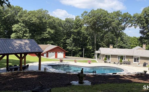 House in Roxbury, Connecticut, United States 1