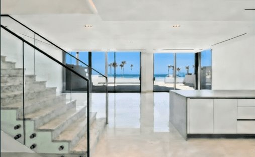 Villa in Al Marjan Island / Jazeerat Al Marjan, Ras al-Khaimah Emirate, United Arab Emirates 1
