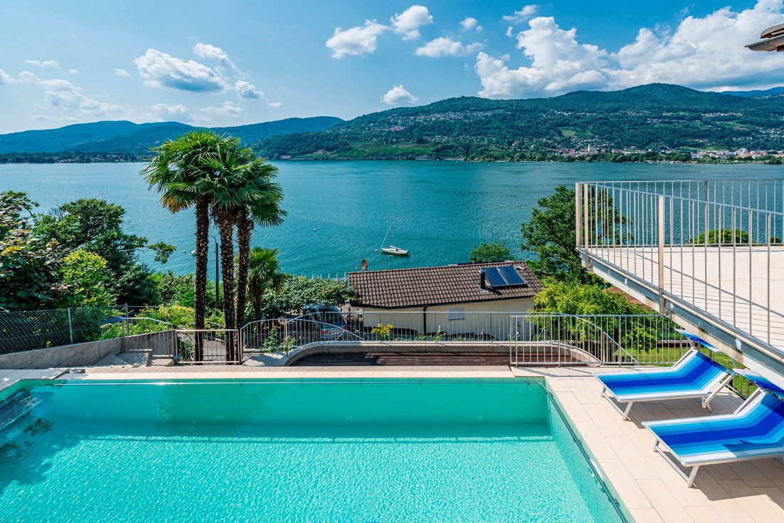 Villa in Collina d'Oro, Ticino, Switzerland 4 - 18524402