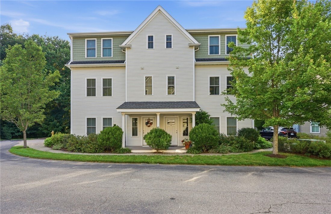 Condo in Narragansett, Rhode Island, United States 1 - 18523946
