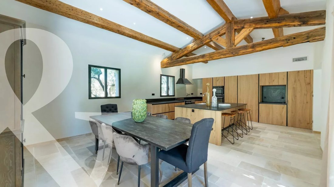 House in Saint-Rémy-de-Provence, Provence-Alpes-Côte d'Azur, France 5 - 18510078