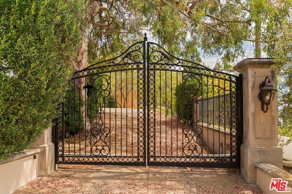 House in Beverly Hills, California, United States 1 - 18524408