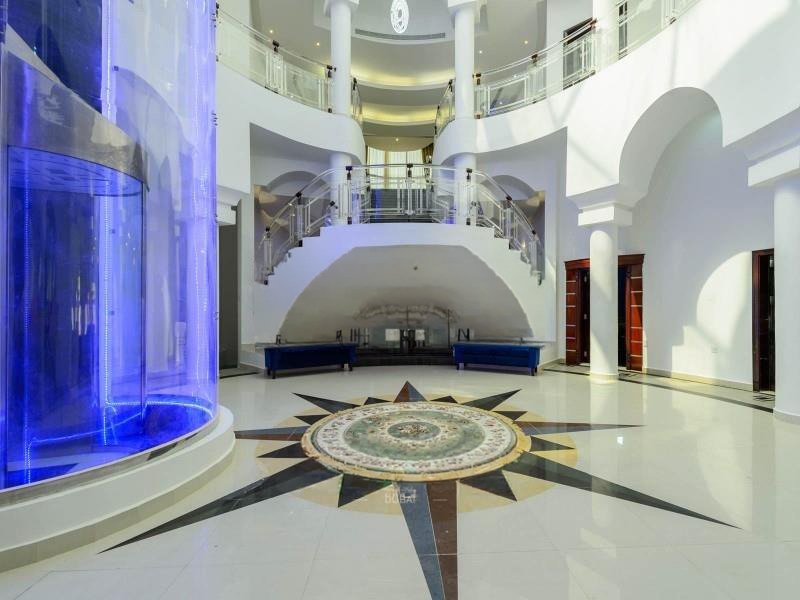 Villa in Emirates Hills, Dubai, United Arab Emirates 3 - 18474008